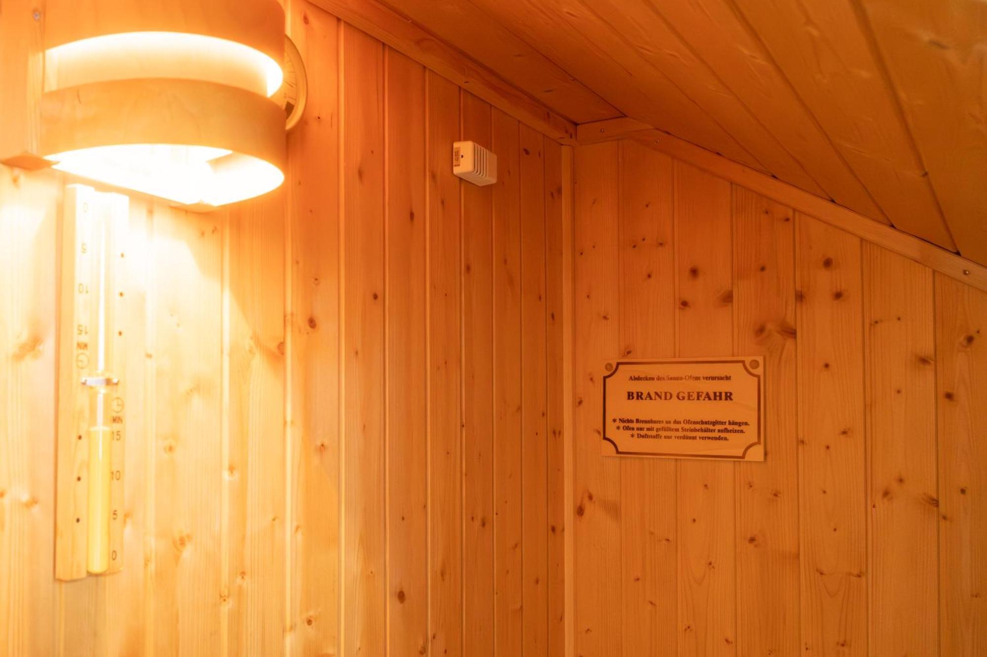 Meerzeit - Sauna Und Kamin - Moderne Fewo Kellenhusen Esterno foto